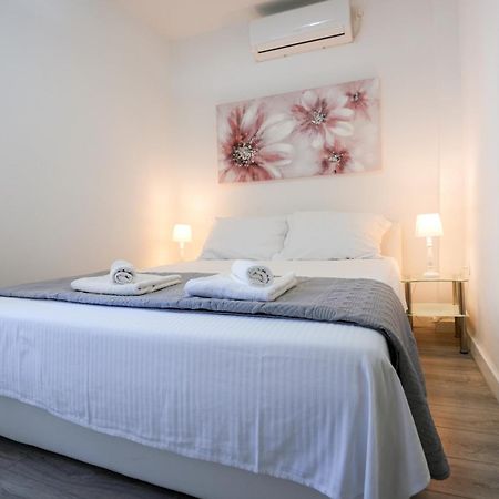 Apartment Kaya Prime Location In Old Town 자다르 외부 사진